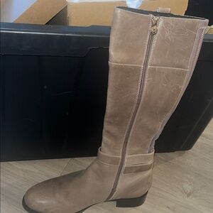 Solemani Chic Tan Leather Knee-High Boots